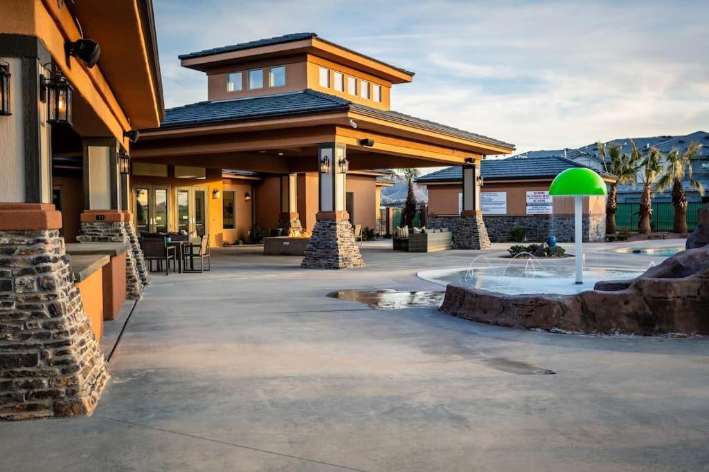 Discover Zion Mountain, Private Hot Tub-3 Bedroom Hurricane Exterior photo